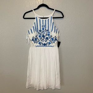 NWT By & By Emboridered White Short Dress Size 5